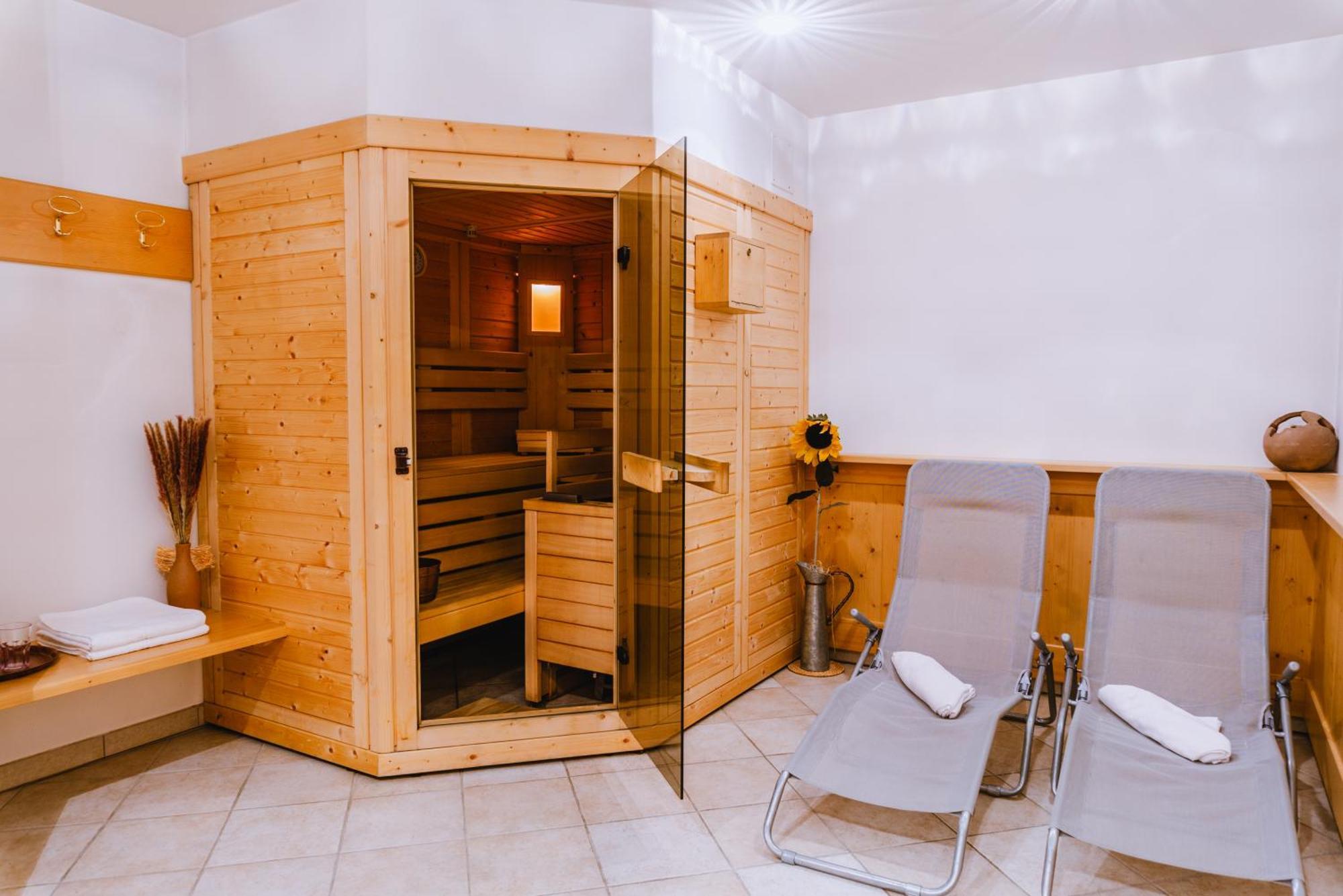 Garni Hotel Belalp Santa Cristina Val Gardena Dış mekan fotoğraf