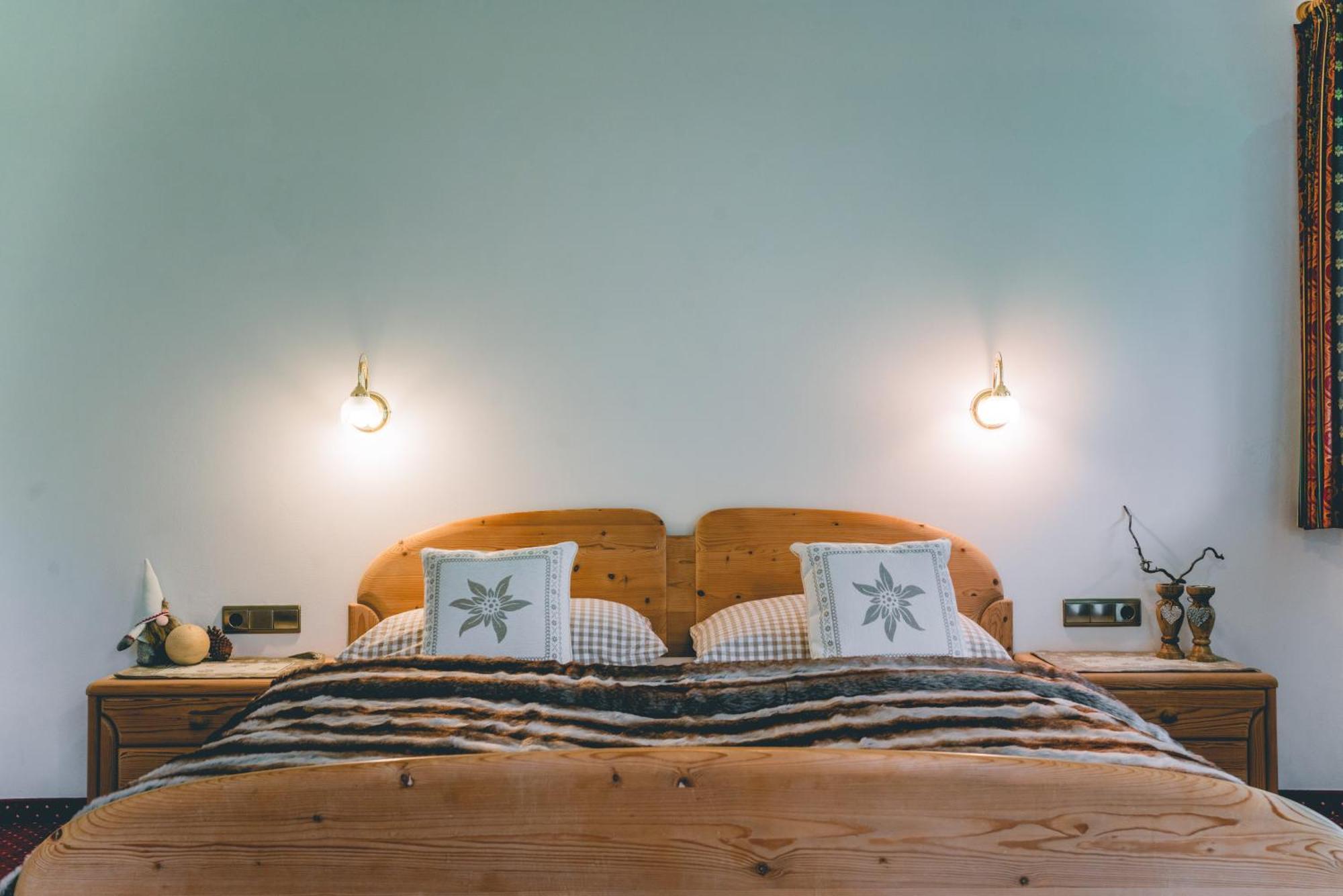 Garni Hotel Belalp Santa Cristina Val Gardena Dış mekan fotoğraf