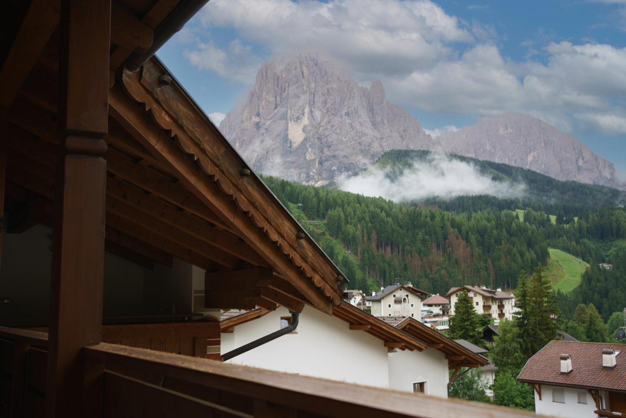 Garni Hotel Belalp Santa Cristina Val Gardena Dış mekan fotoğraf